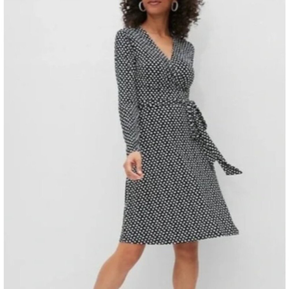 Banana Republic Wrap Dress PM Black White Long Sleeve Career Stretch Washable